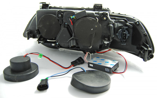 CCFL Angel Eyes Scheinwerfer für BMW 5er E39 95-03 schwarz